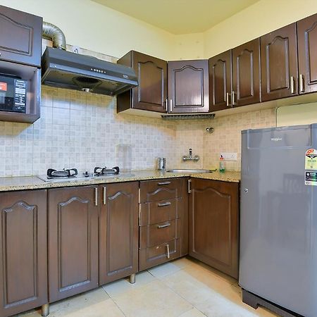 Studio Serviced Apartments Near Fortis Hospital Gurgaon Extérieur photo