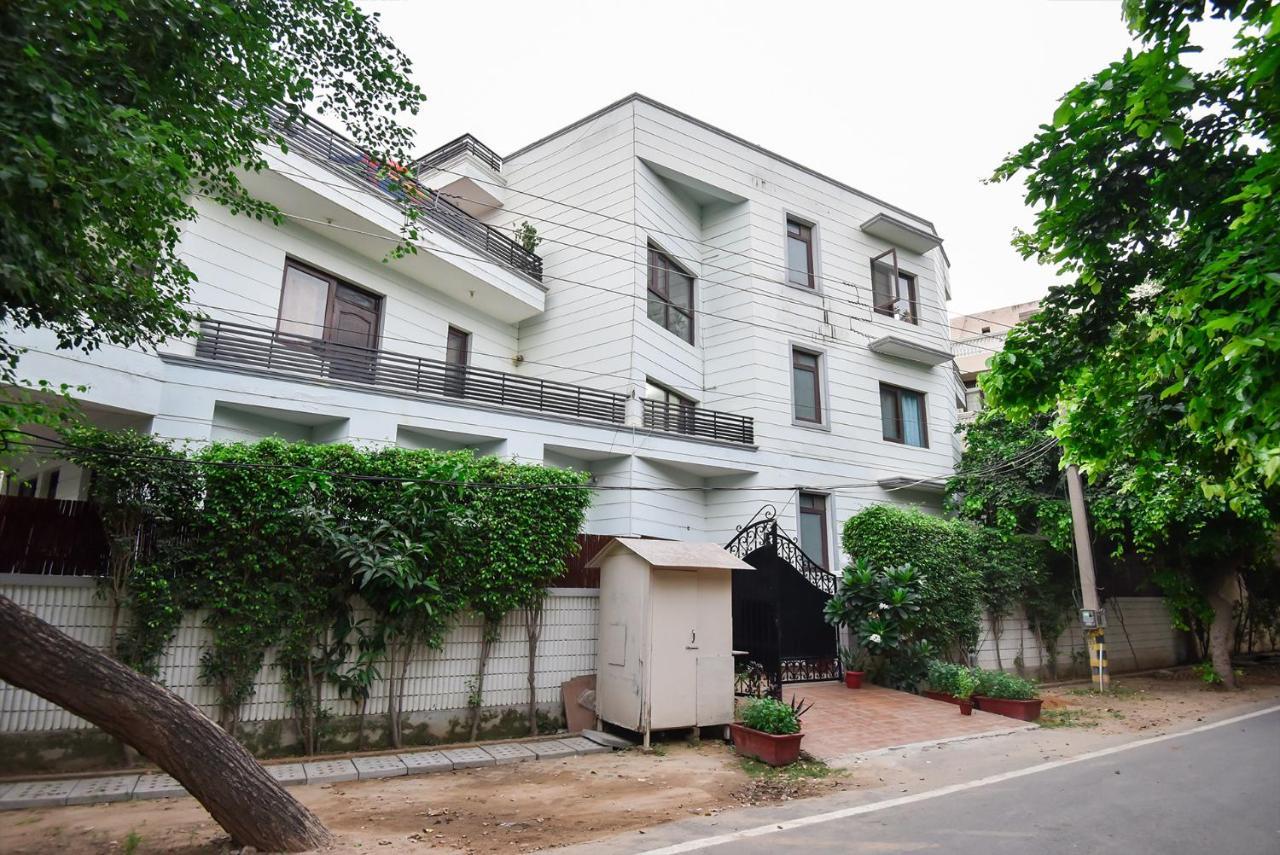 Studio Serviced Apartments Near Fortis Hospital Gurgaon Extérieur photo