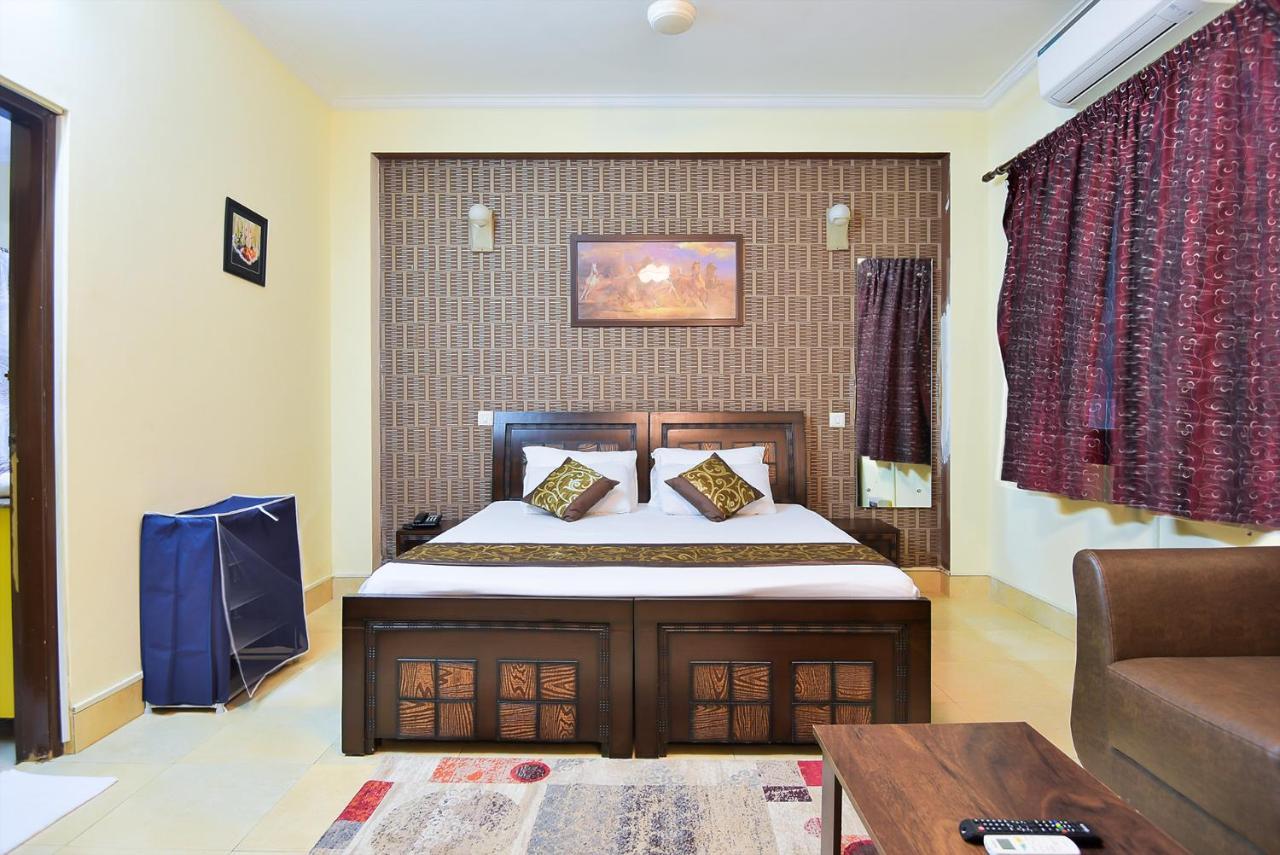 Studio Serviced Apartments Near Fortis Hospital Gurgaon Extérieur photo