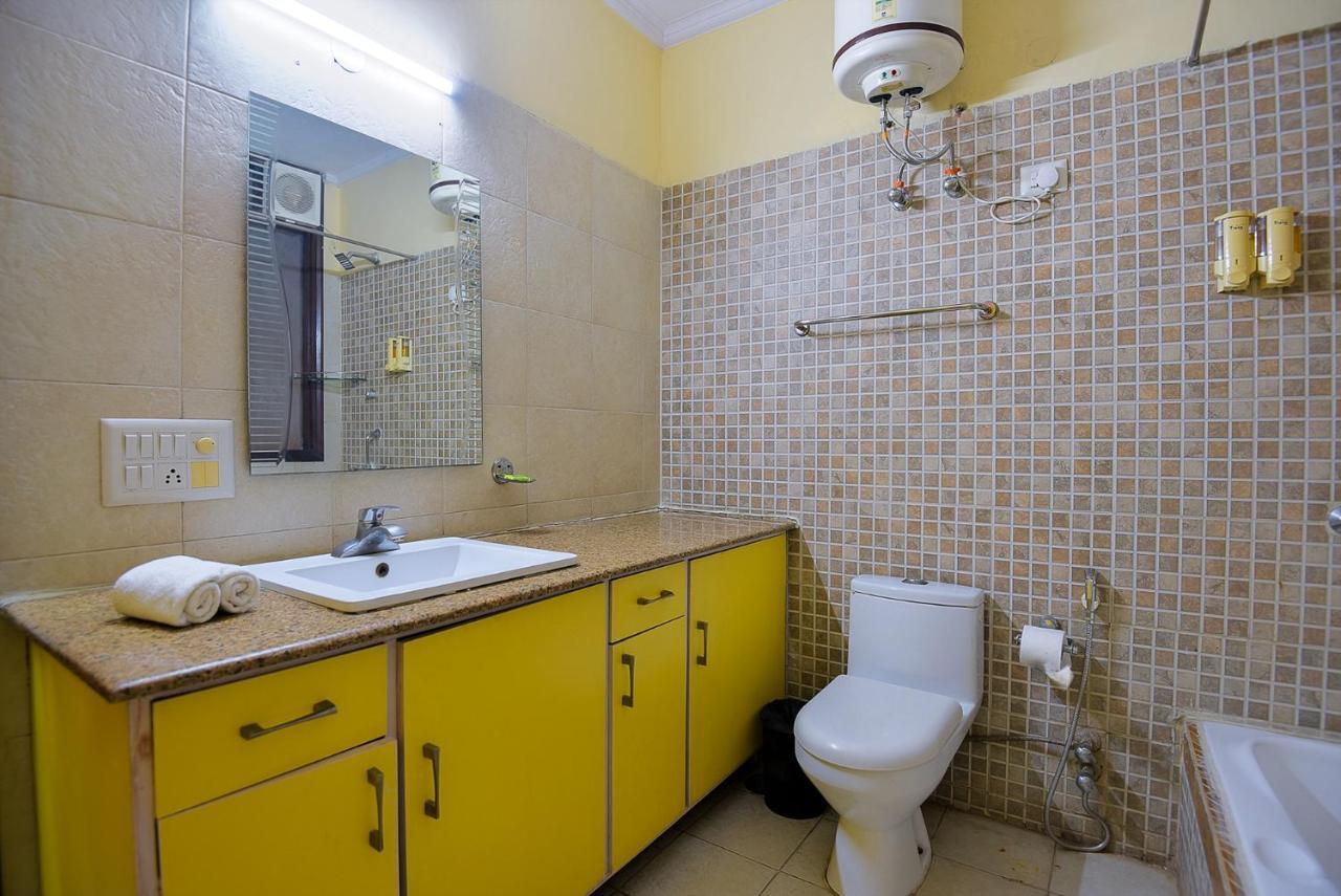 Studio Serviced Apartments Near Fortis Hospital Gurgaon Extérieur photo
